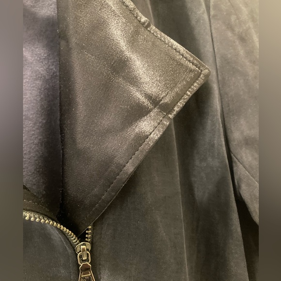 Lola & Sophie New York Microsuede Lightweight Moto-Jacket - Picture 6 of 6